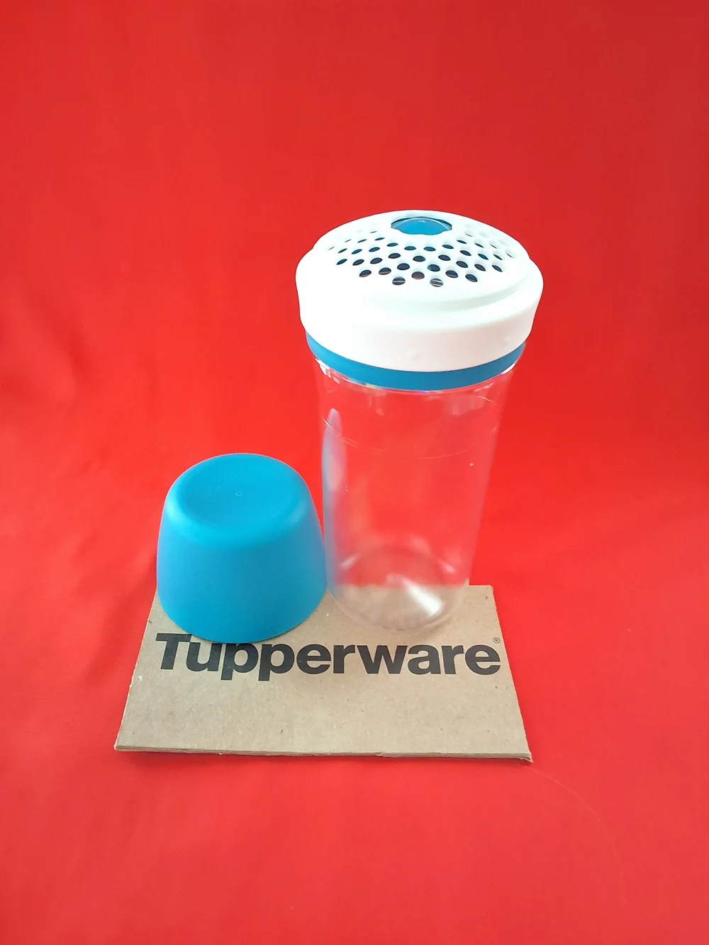 Tupperware Blue and White Spice/Parmesan Shaker with Lid